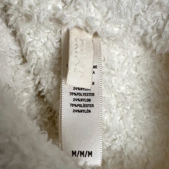 SKIMS Cream Teddy Shorts Size Medium - Picture 2 of 3